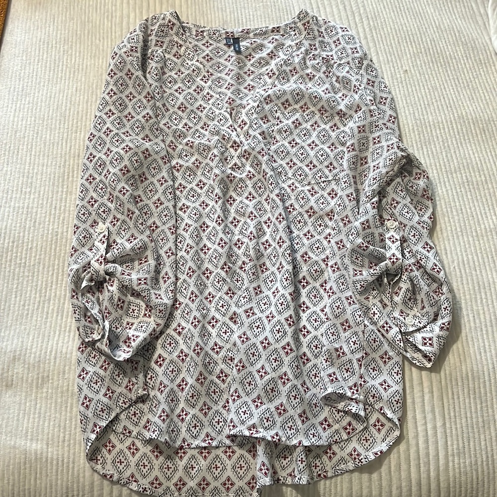 Women’s Maurice’s size XL top